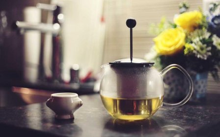 向国外支付专利使用费需要交什么税？
